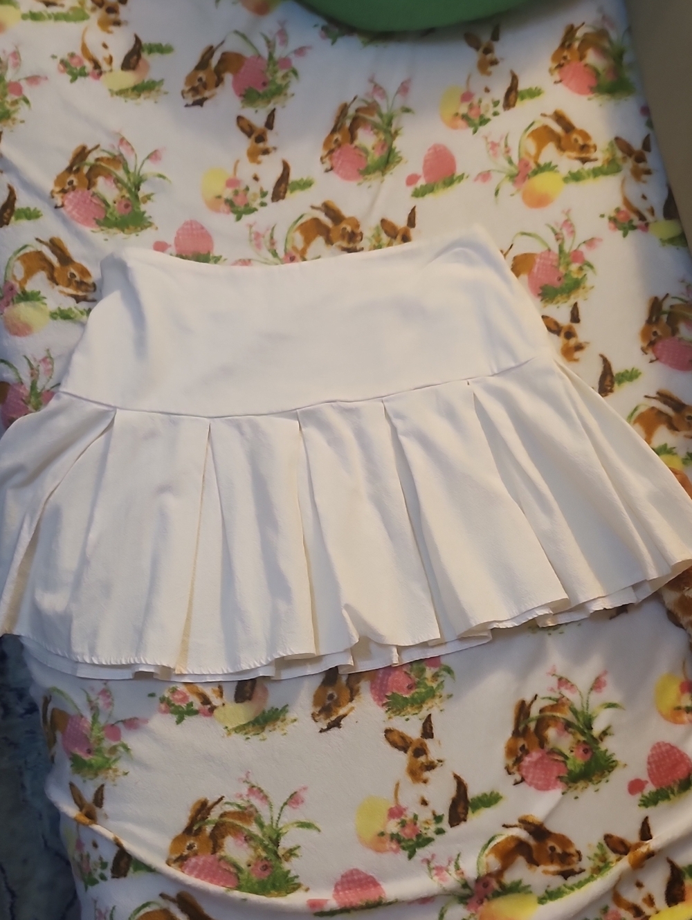 White Women’s Skirt